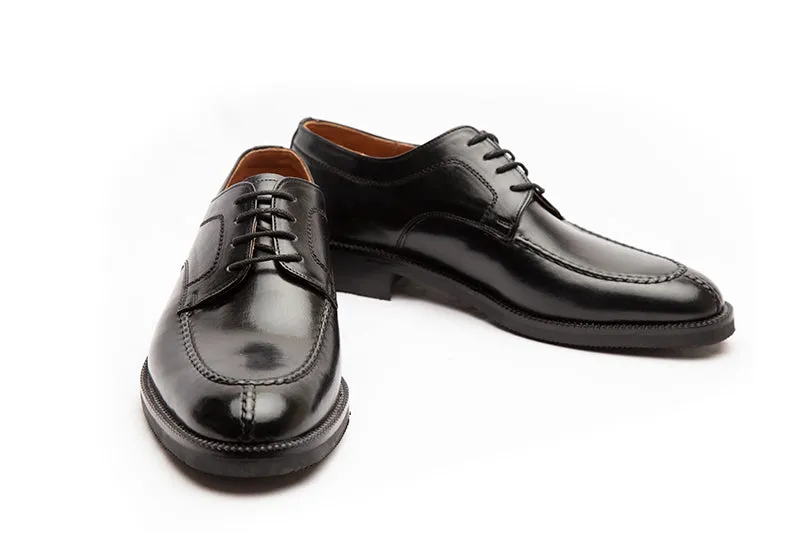 624 Black Derby Shoes with Rubber Sole