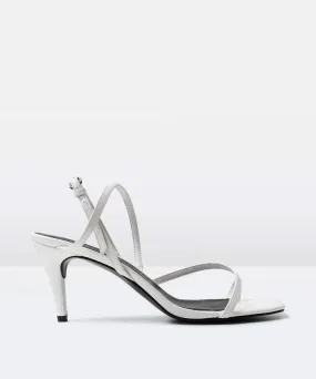 Alice In The Eve The Claudia Toe Loop Heels White