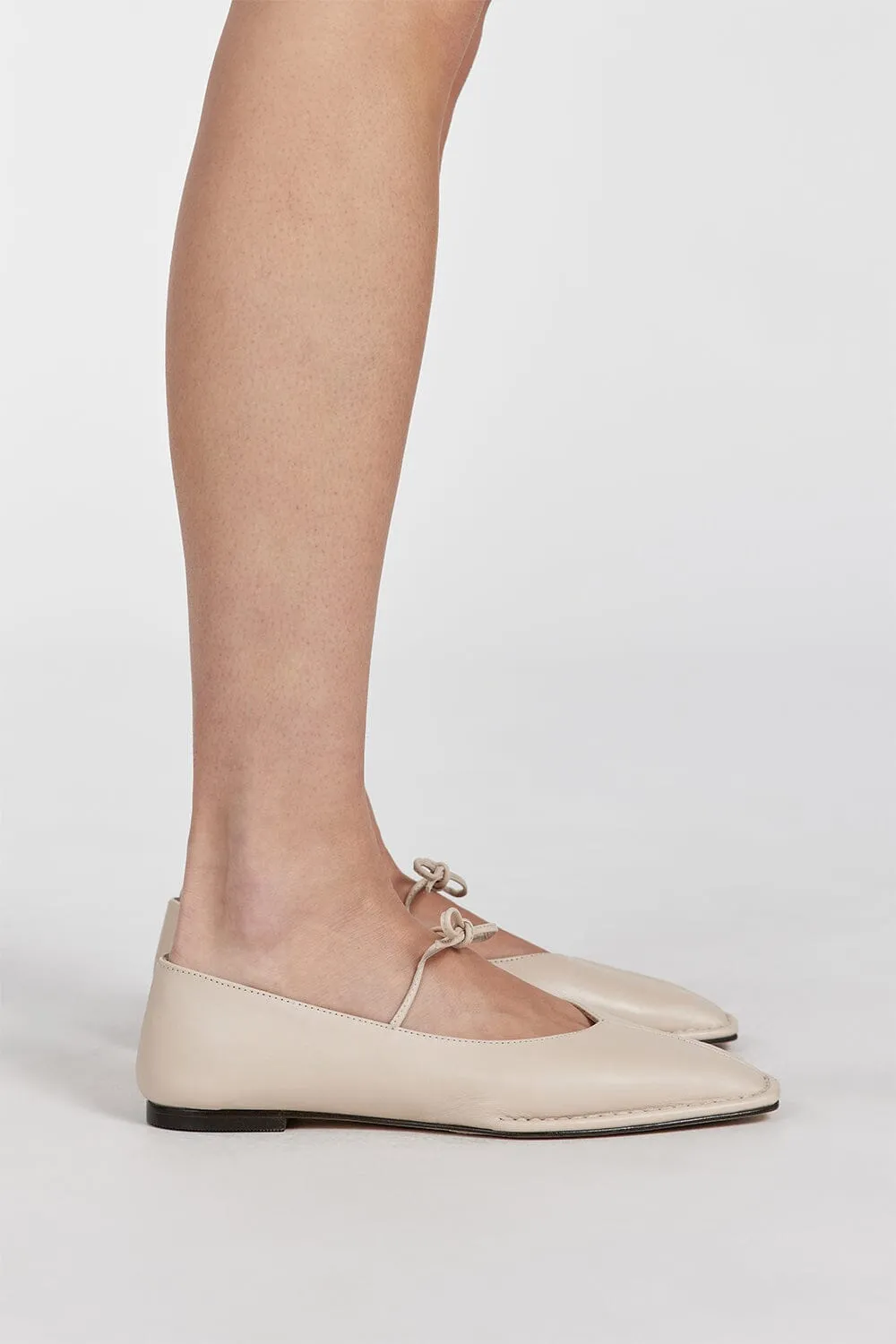 ALOHAS SWAY CREAM BALLET FLAT