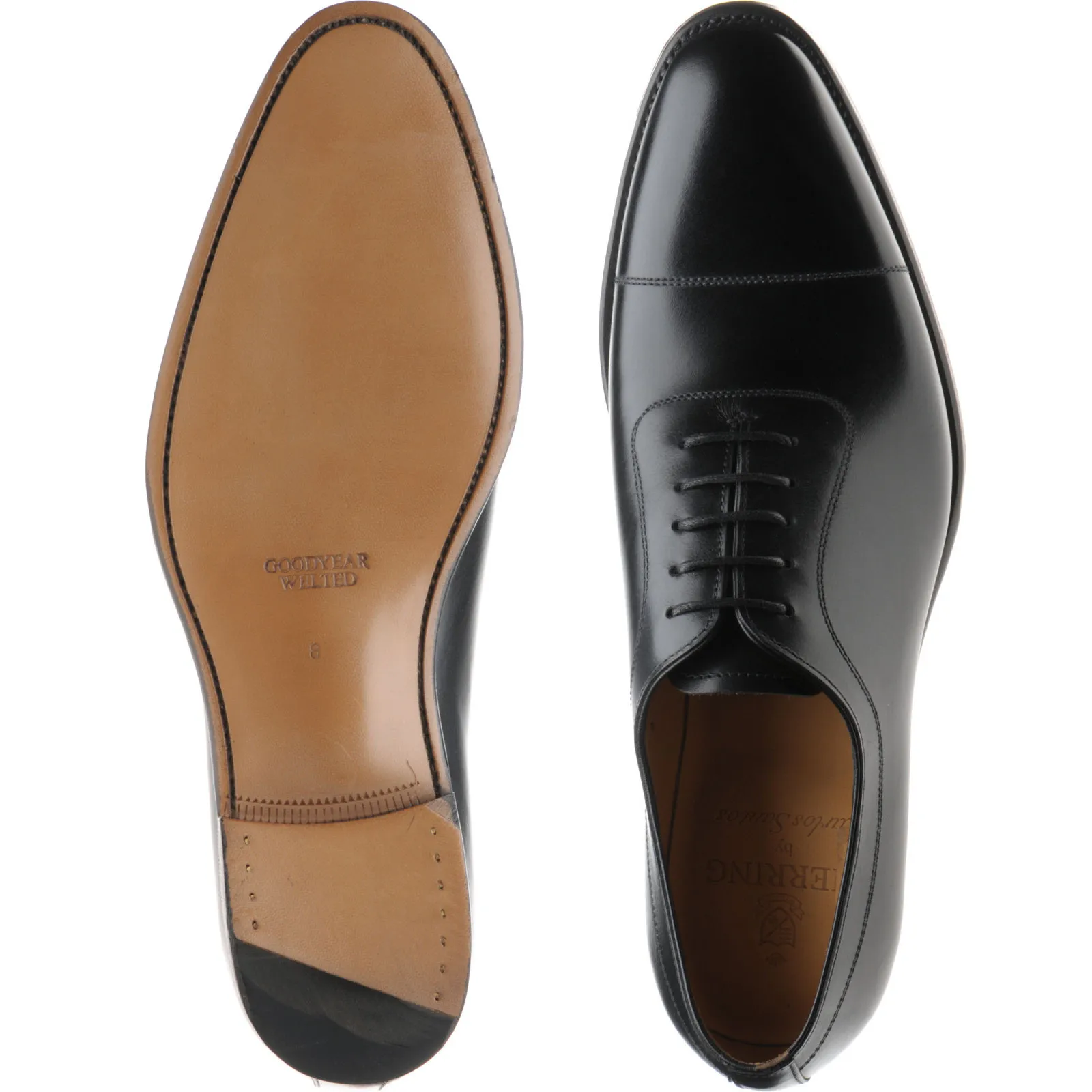 Classic Oxford Shoes by Rodington