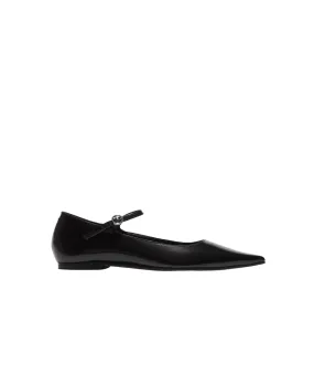 Cleo Leather Flat in Black