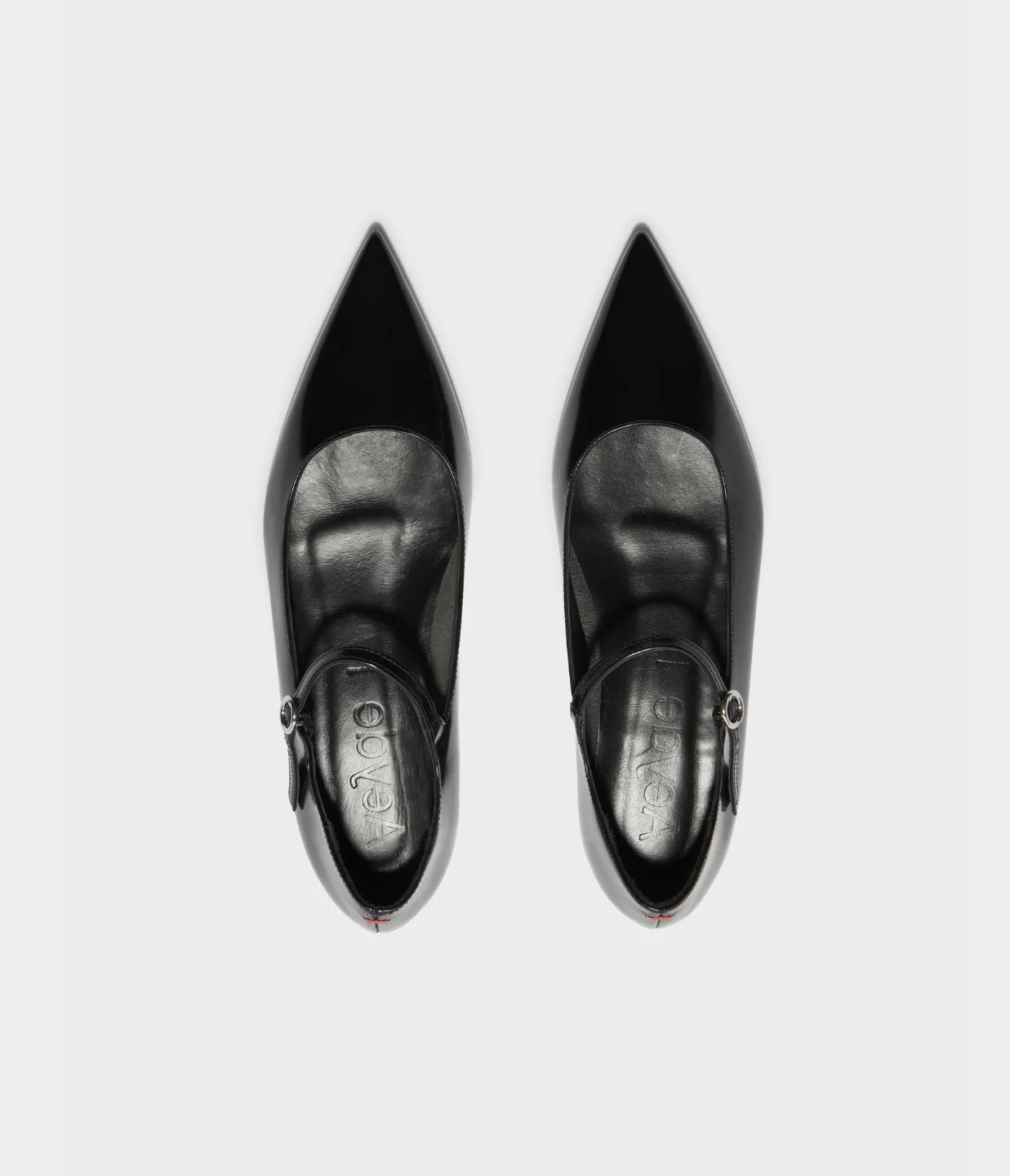 Cleo Leather Flat in Black