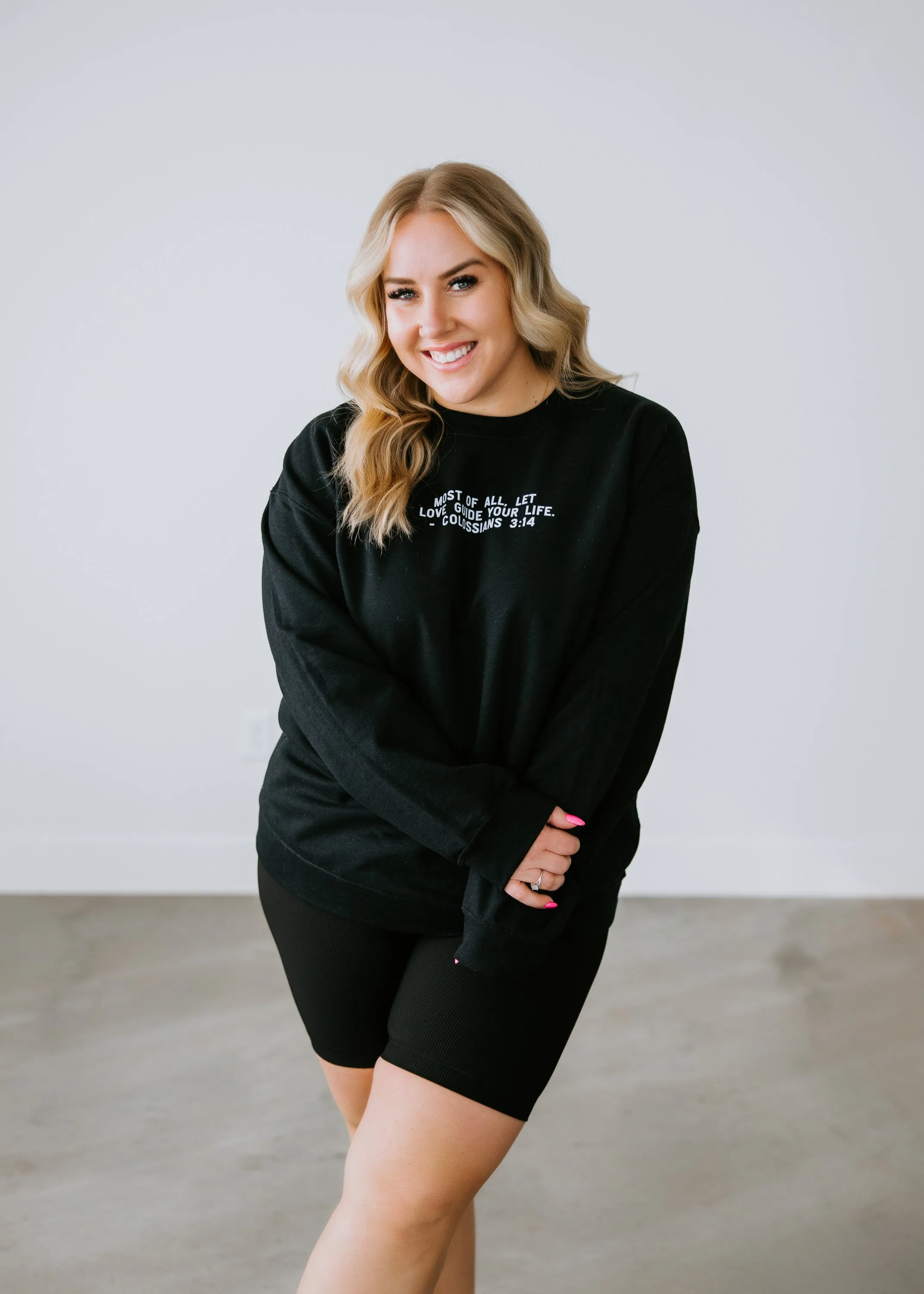 Curvy Let Love Guide You Sweatshirt