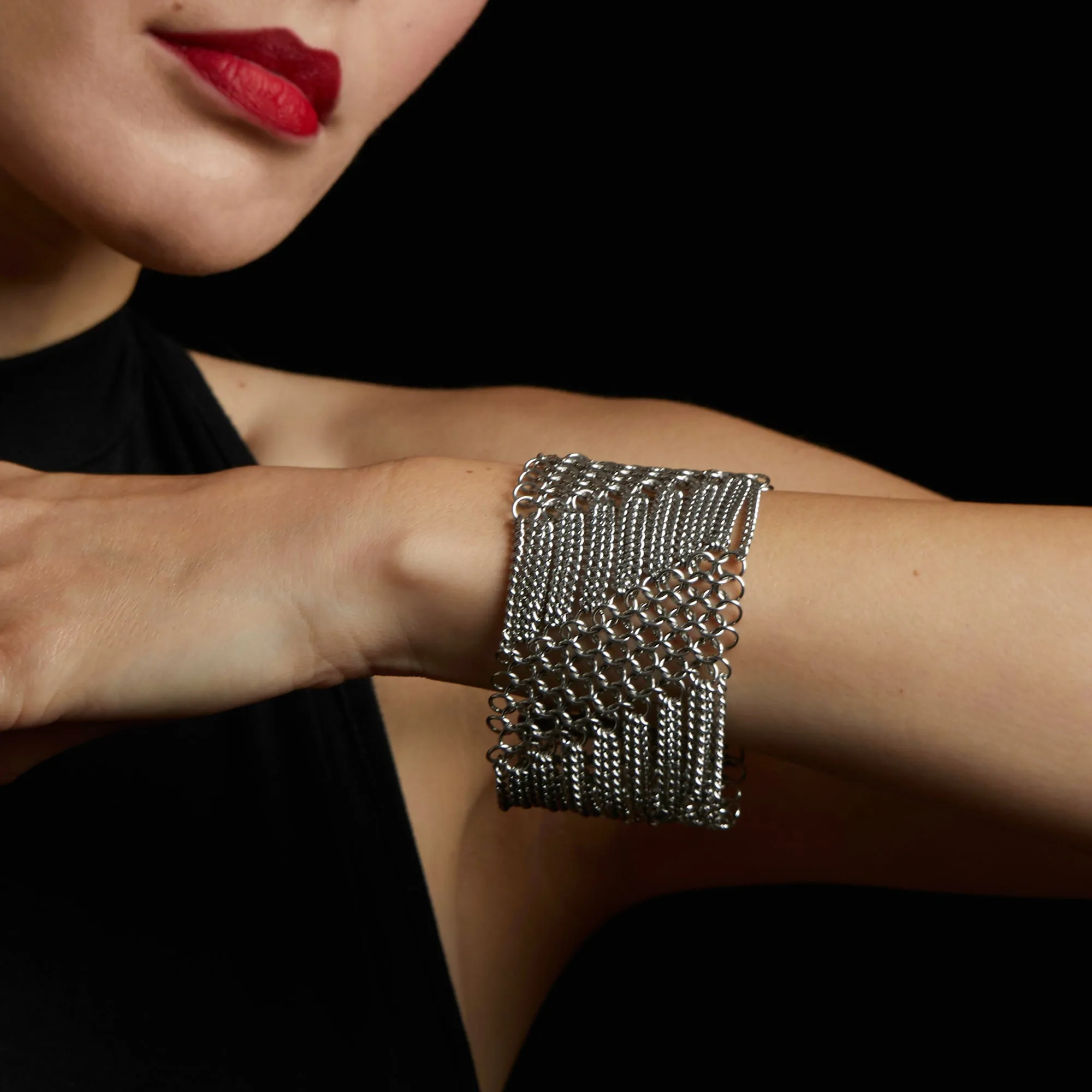 Diagonal Stripes Cuff Bracelet with 8 Rows of Slinkies