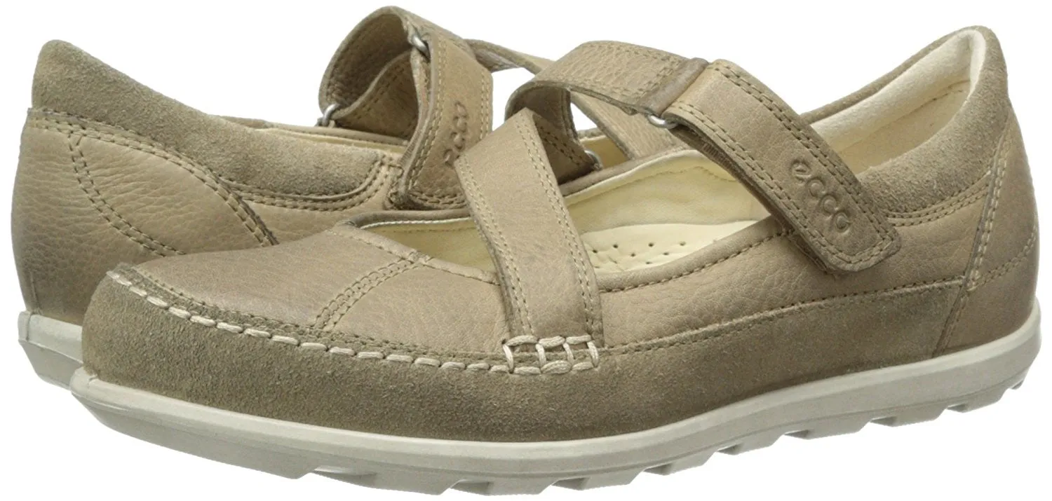 ECCO Women's Cayla MJ Flat