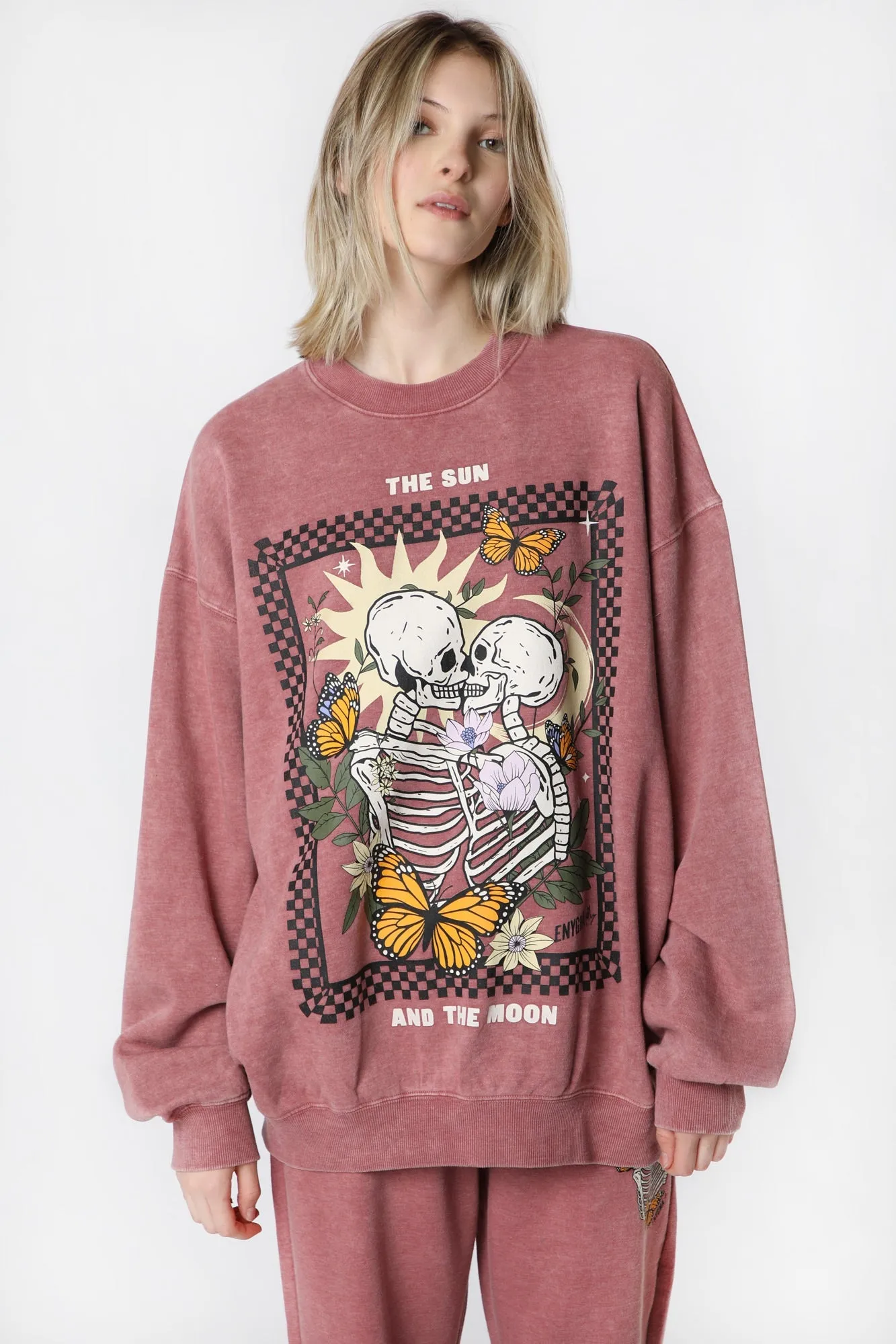 Enygma Skeleton Kiss Women's Sweatshirt