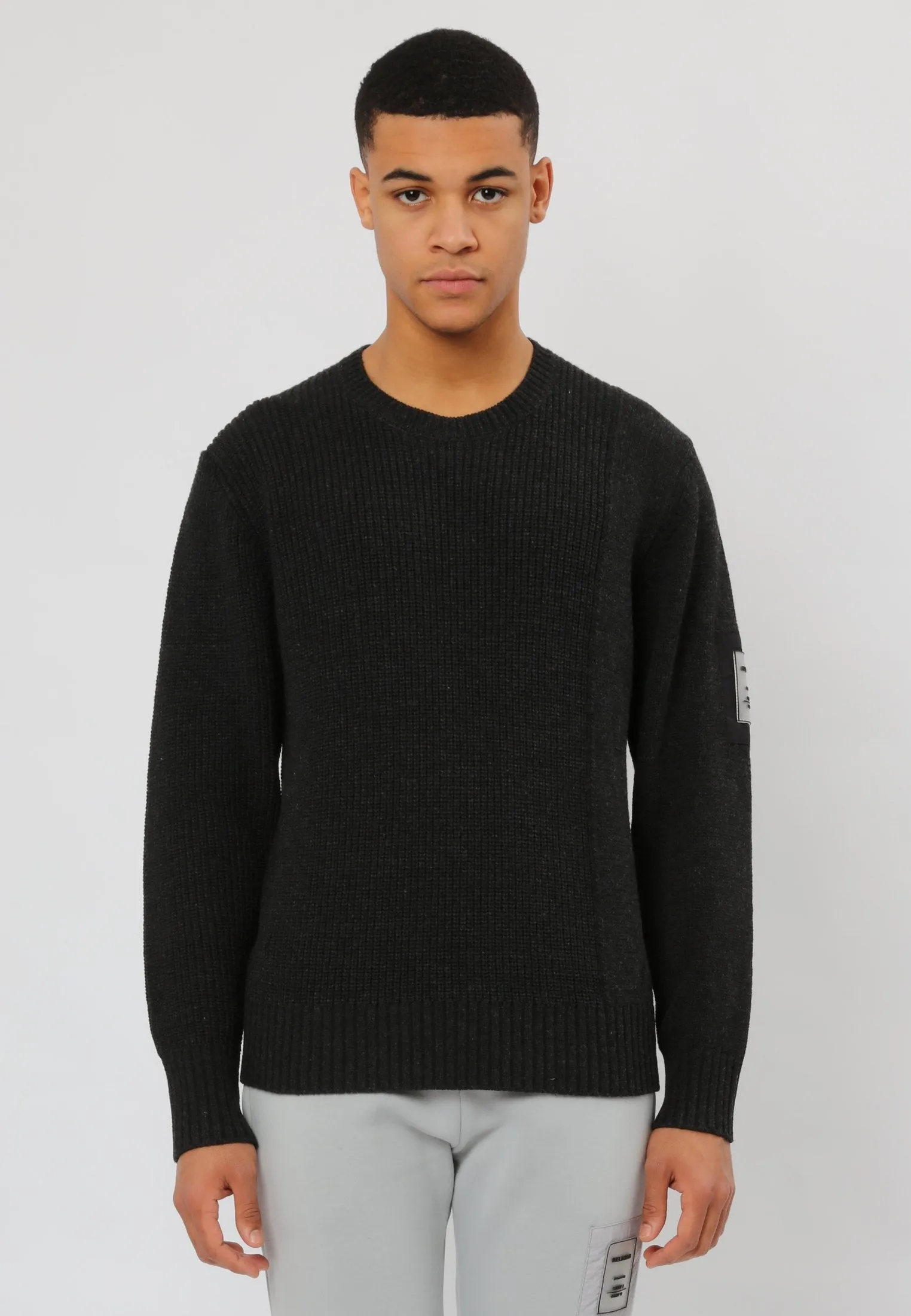 FRACTURED KNIT BLACK OYSTER