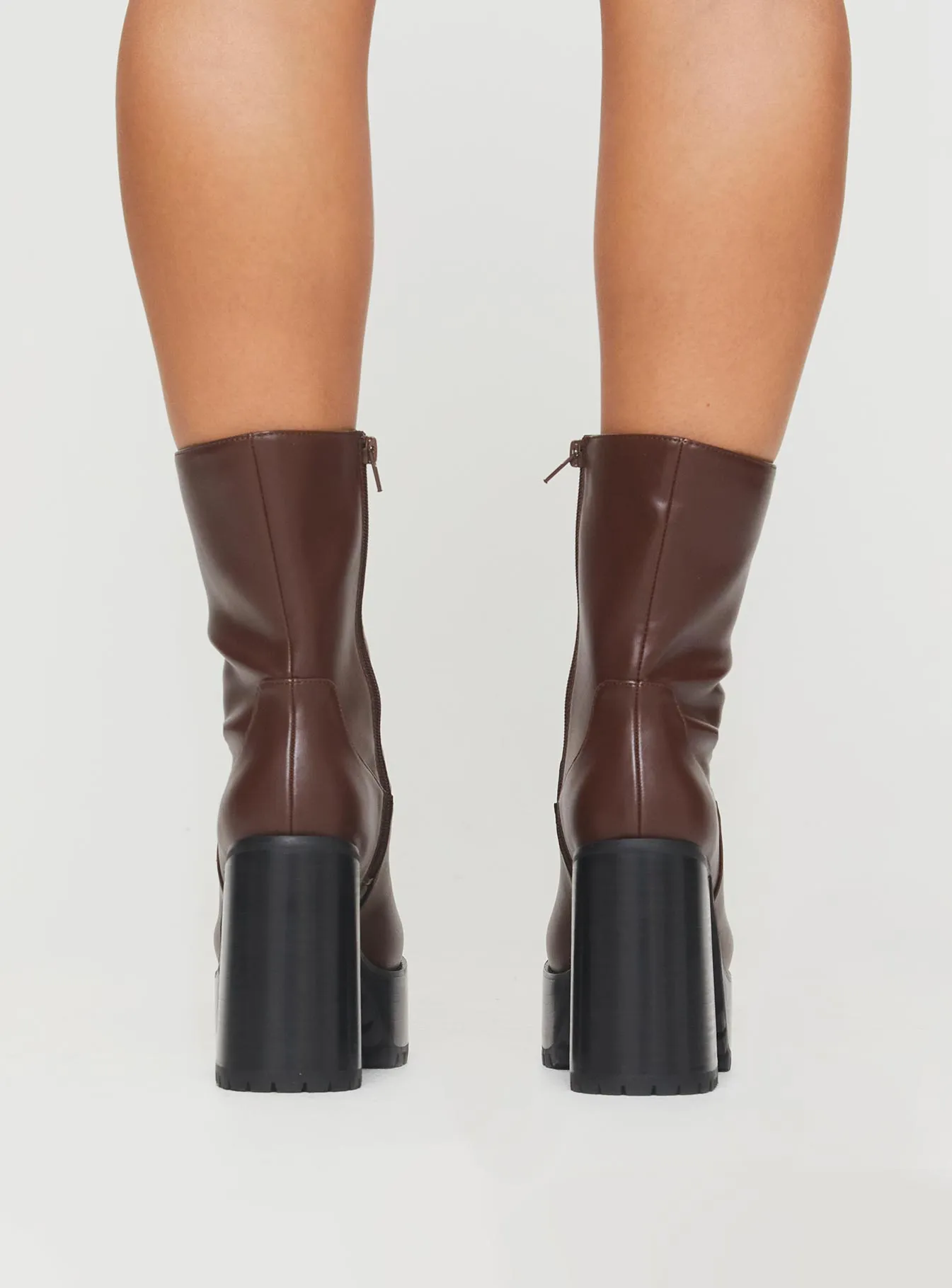 Garbo Boots Brown