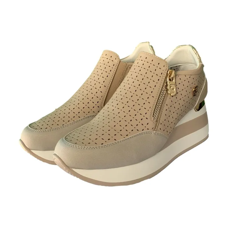 Gold Beige Sneakers - Gold & Gold GB826 Women's Shoes