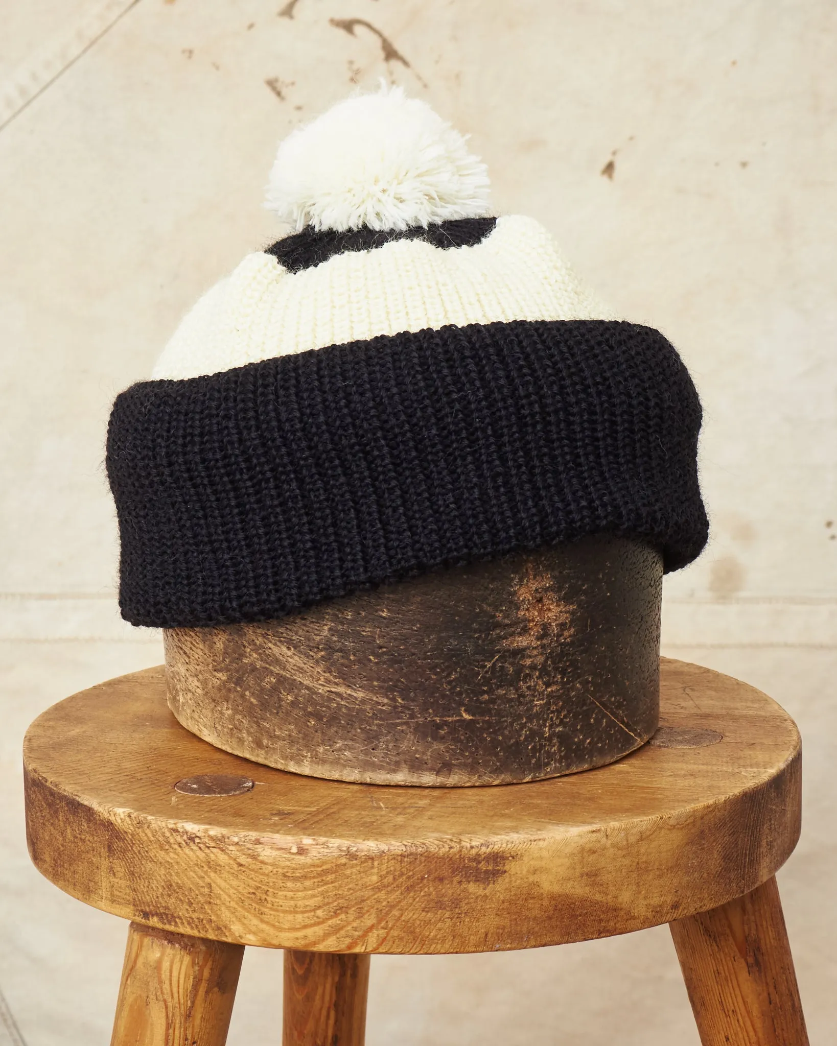 Heimat Wool U Boat Bobble Hat Schwarz (Black) / Seashell