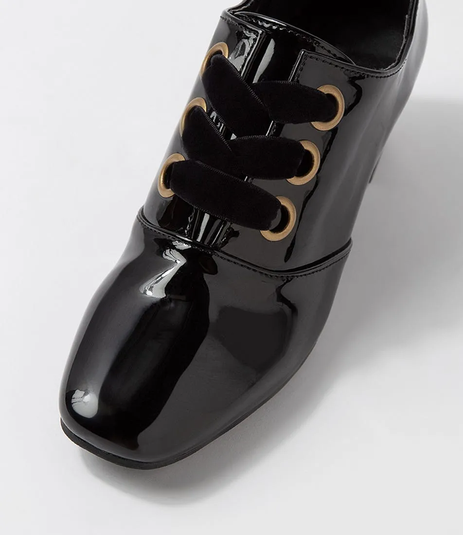 I LOVE BILLY Helix Black Patent Pu Heels