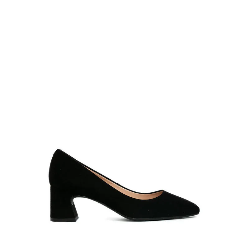 Lesat Heels - Black