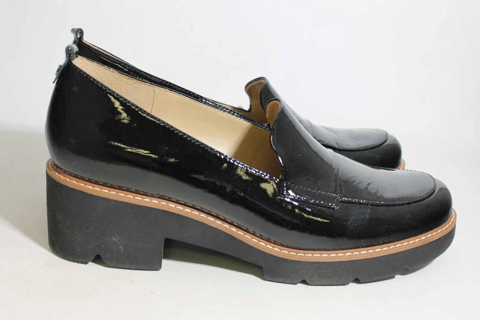 Naturalizer Darry Women's Loafers Used Size 4