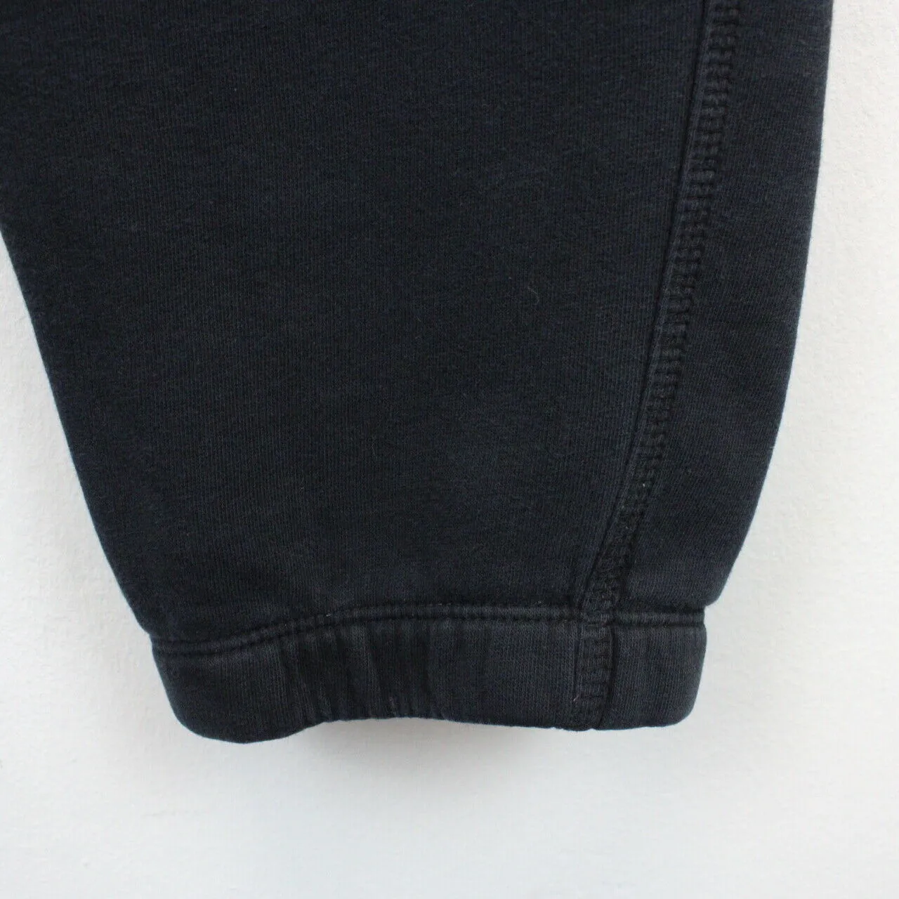 NIKE 00s Joggers Black | Small