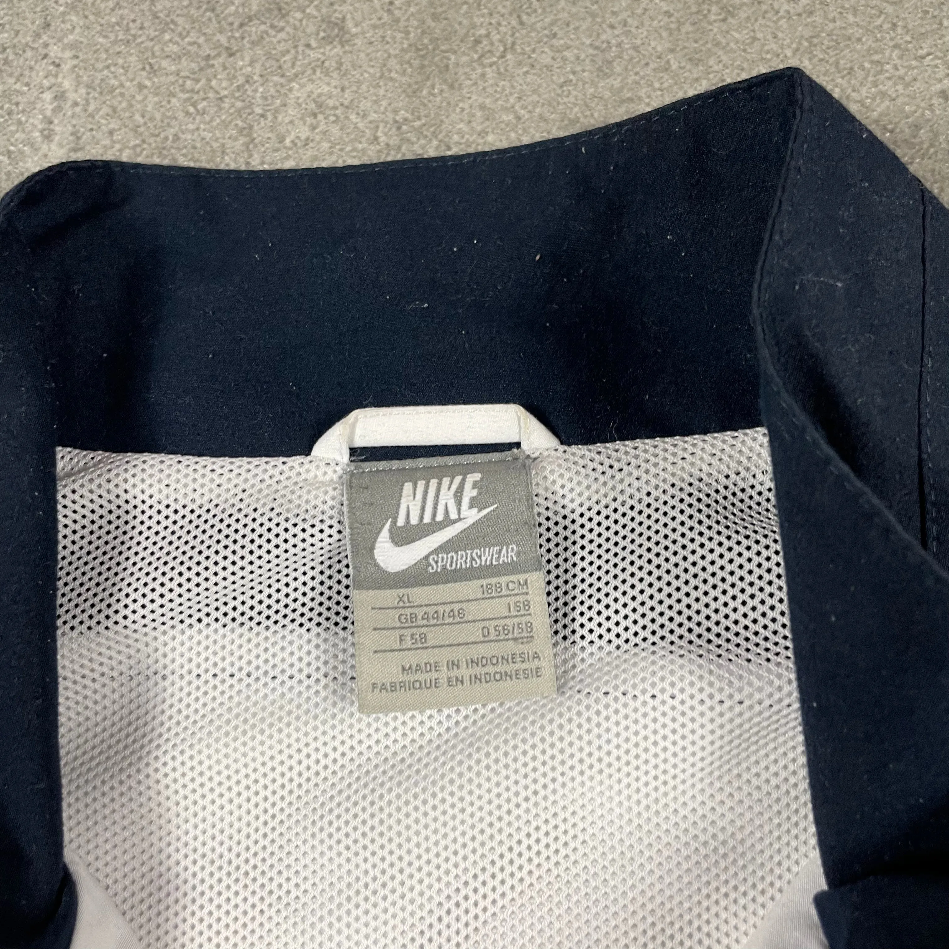 Vintage Nike Tracksuit (Extra Large)