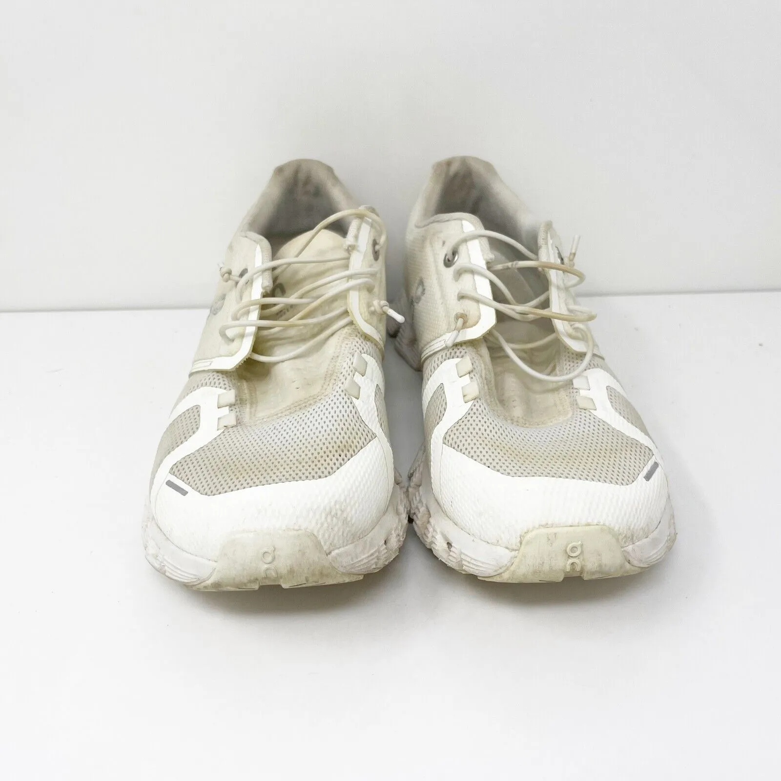 On Womens Cloud 5 White Running Shoes Sneakers Size 8.5