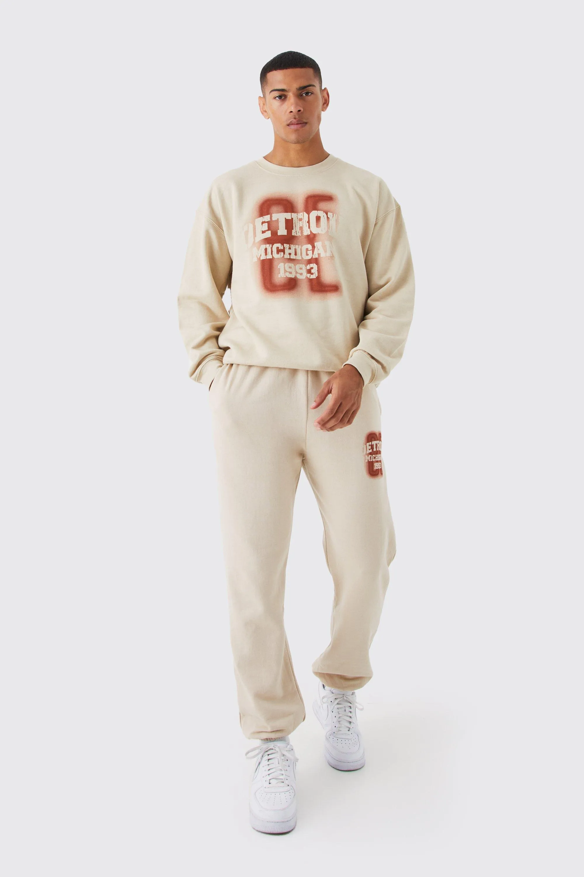 Oversized Vintage Varsity Sweat Tracksuit | boohooMAN UK