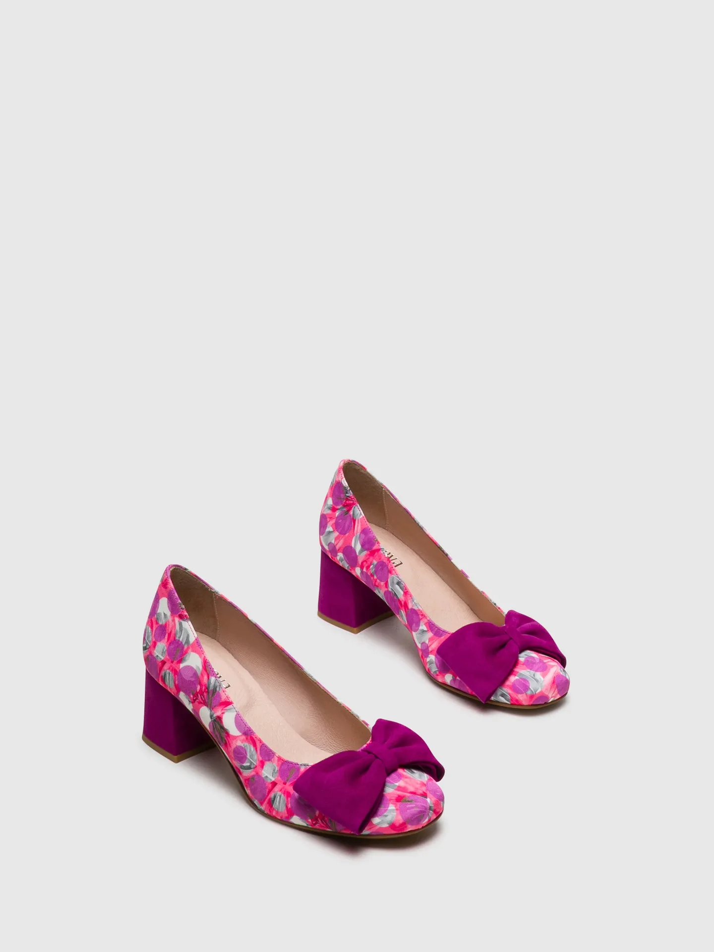 Pink Round Toe Shoes