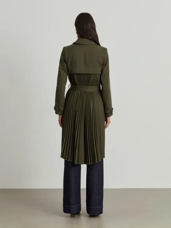 Pleated gabardine jacket