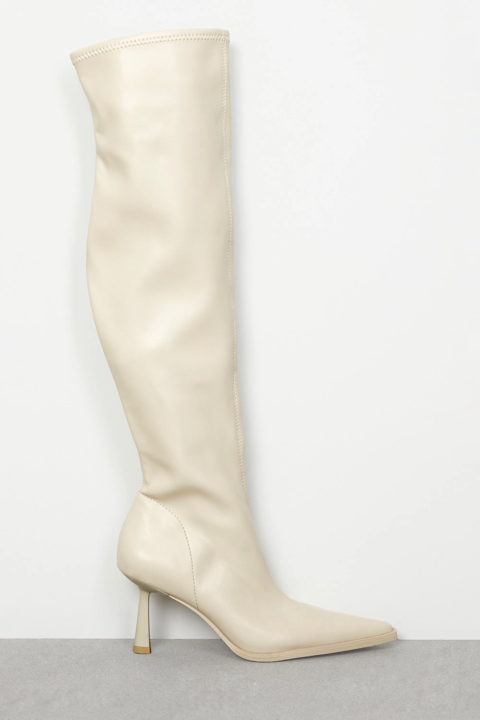 POINTED KNEE HIGH BOOTS