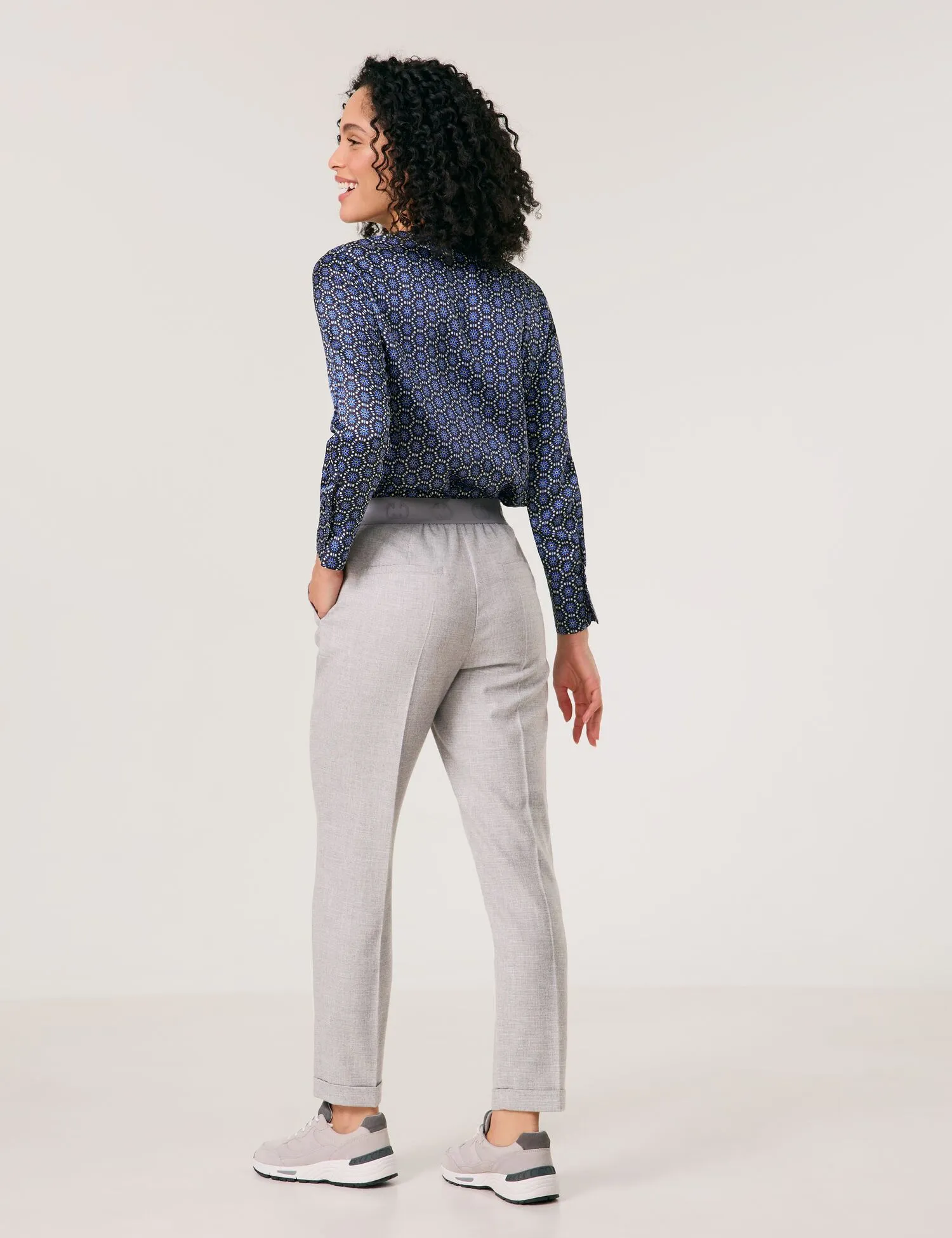 Pull-on trousers with a branded, elasticated waistband