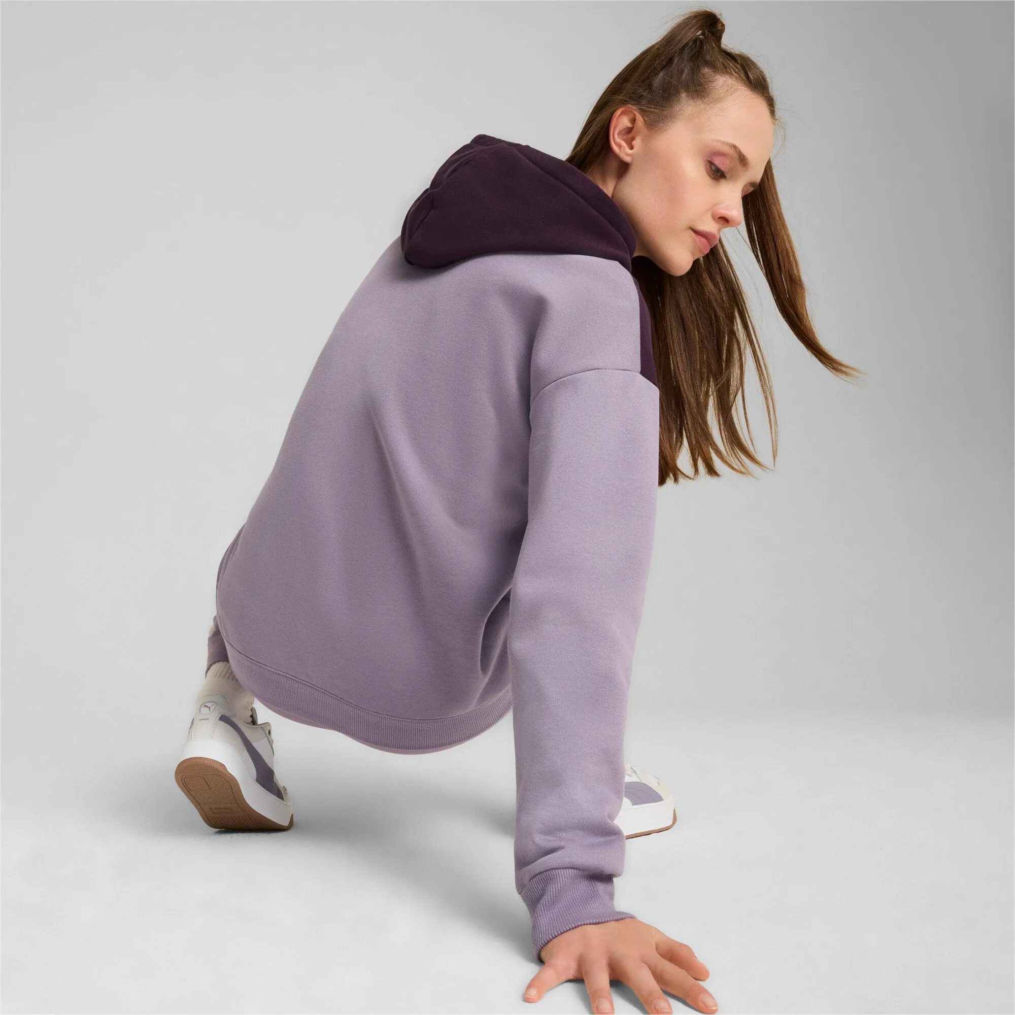 Puma Sweatshirt for Purple Woman