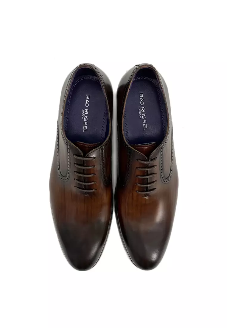 Minimalist Pecan Brown Lace-up Oxfords by Rad Russel