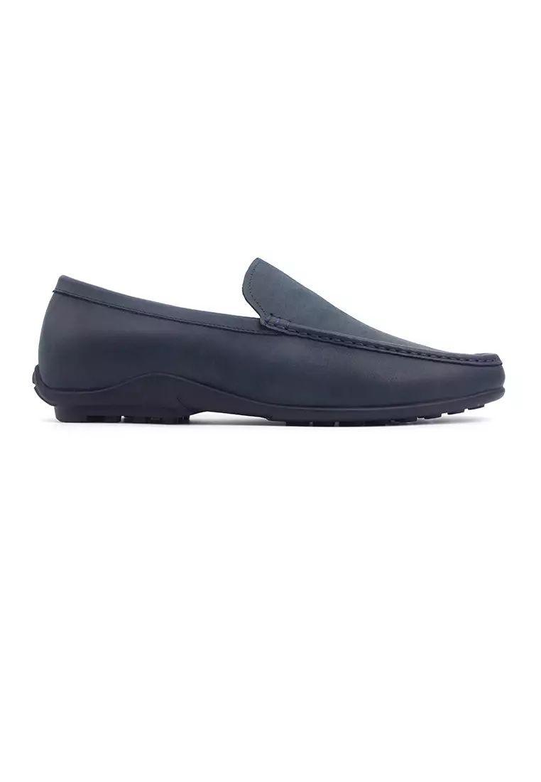 Rad Russel Navy Weekend Moccasins