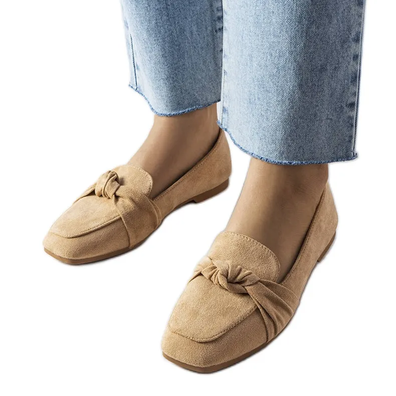 Samika beige moccasins