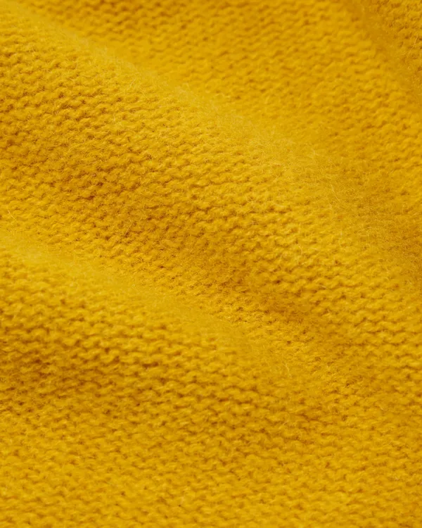 Seamless Crew in Gold Supersoft Knit