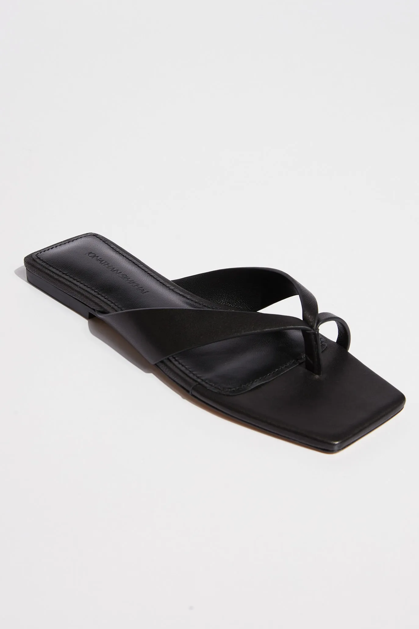 Shae Flat Sandal