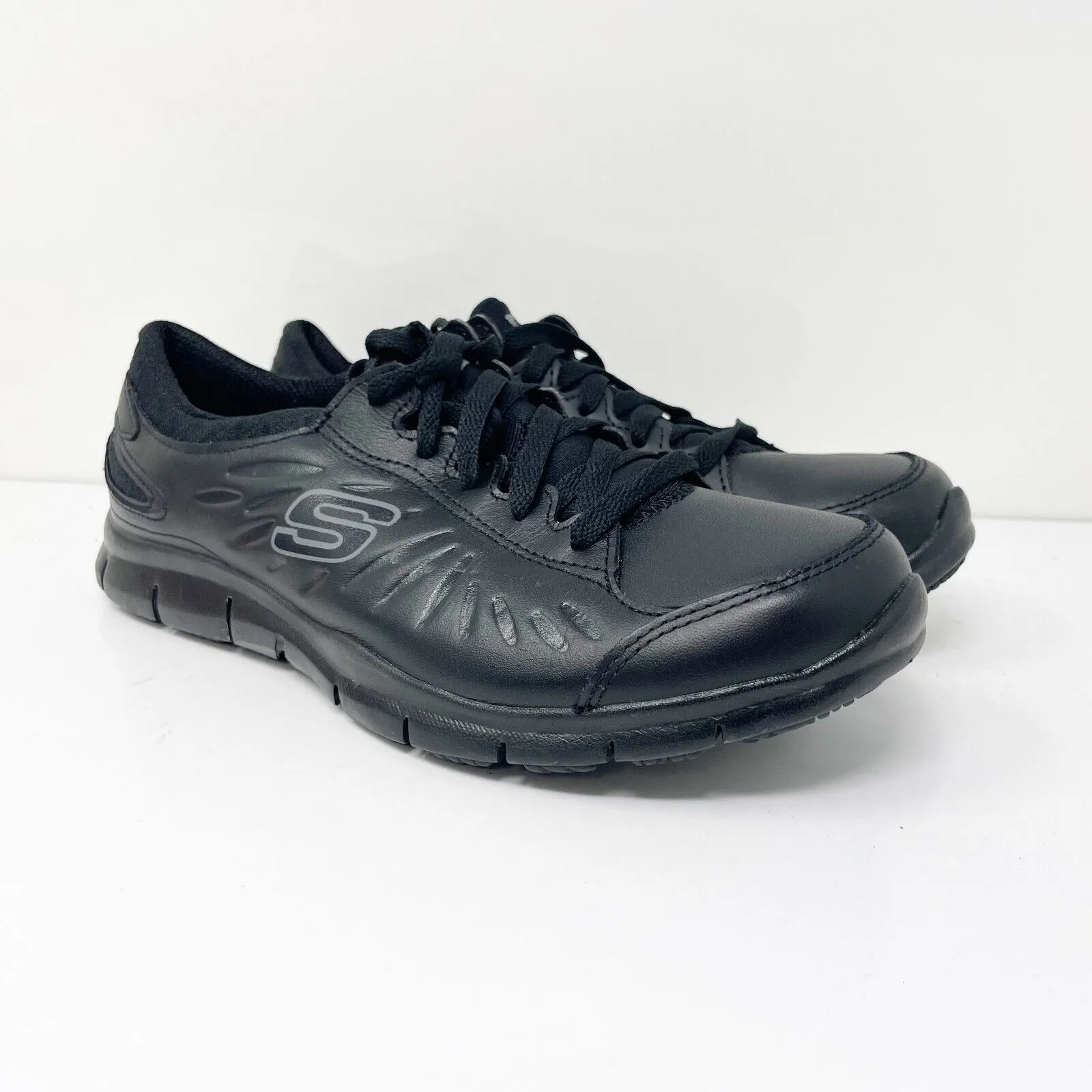 Skechers Womens Relaxed Fit Eldred 76551EW Black Running Shoes Sneakers Size 8.5