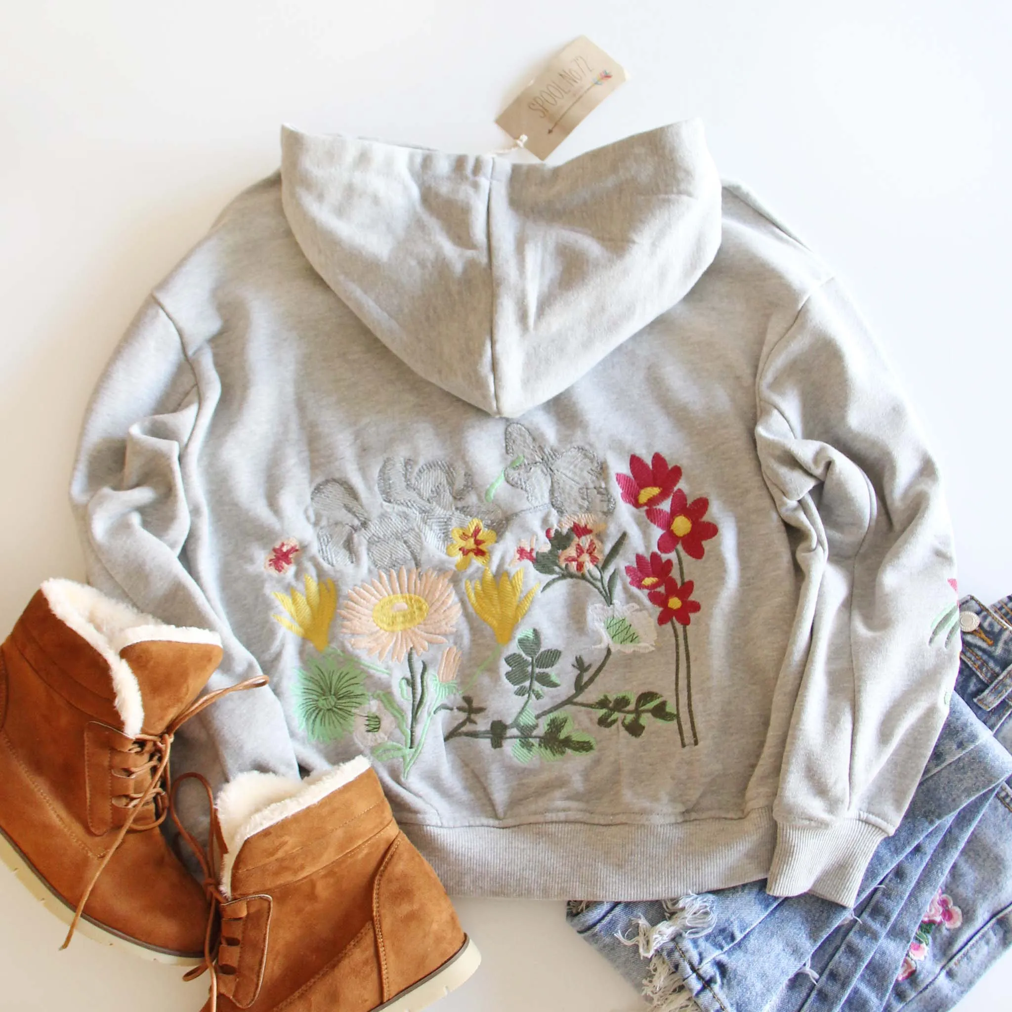 Snowcaps Embroidered Sweatshirt