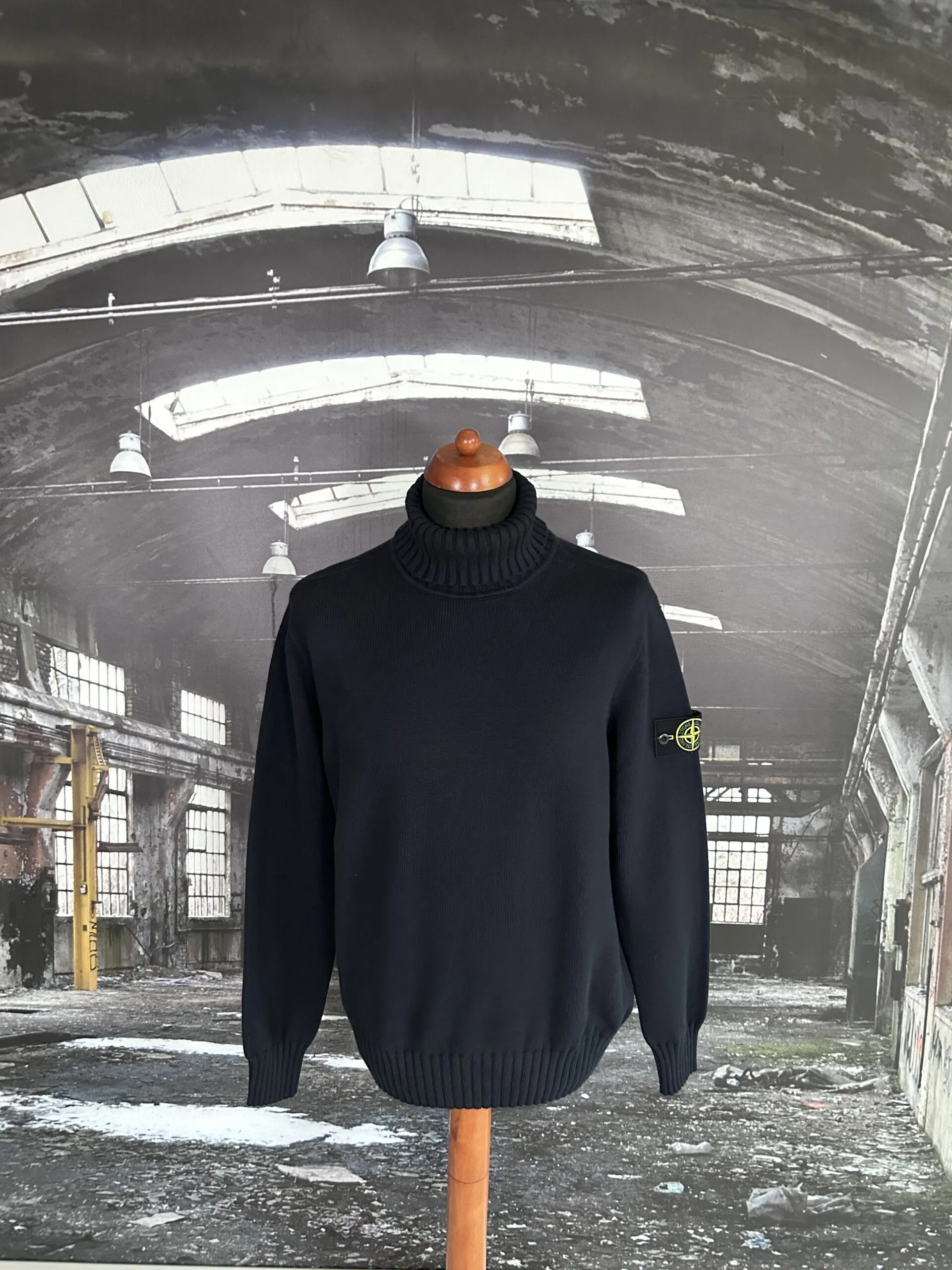 Cotton Turtle Sweatshirt di STONE ISLAND