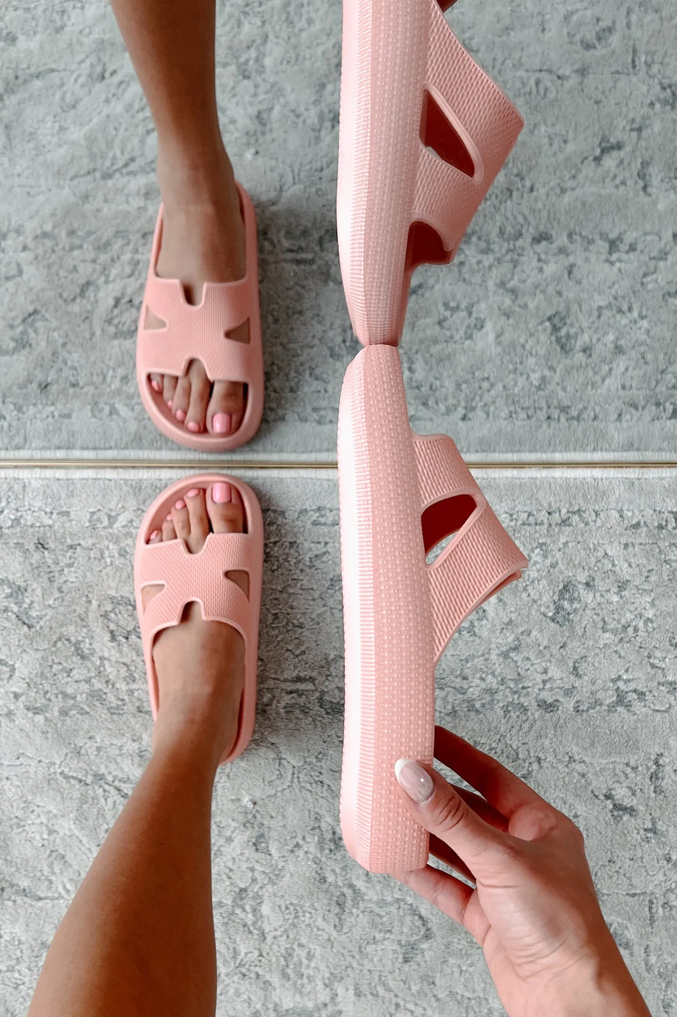 Summer State Of Mind Textured Slide Sandals (Light Pink)