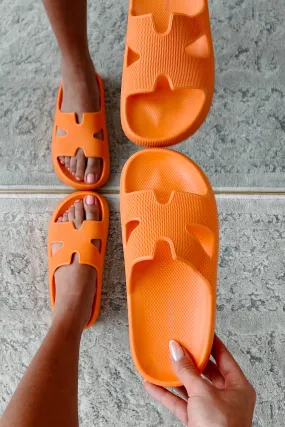 Summer State Of Mind Textured Slide Sandals (Orange)