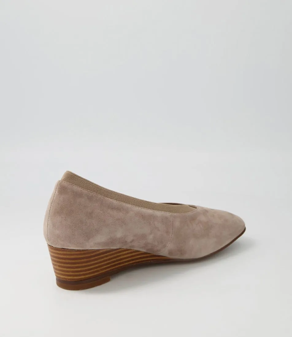 SUPERSOFT Button Taupe Taupe Suede Elastic Heels