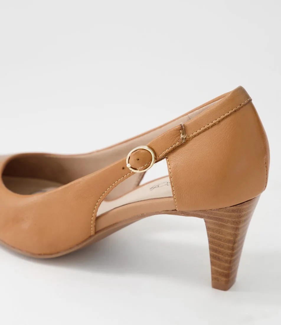 SUPERSOFT Madden2 Dark Tan Leather Heels