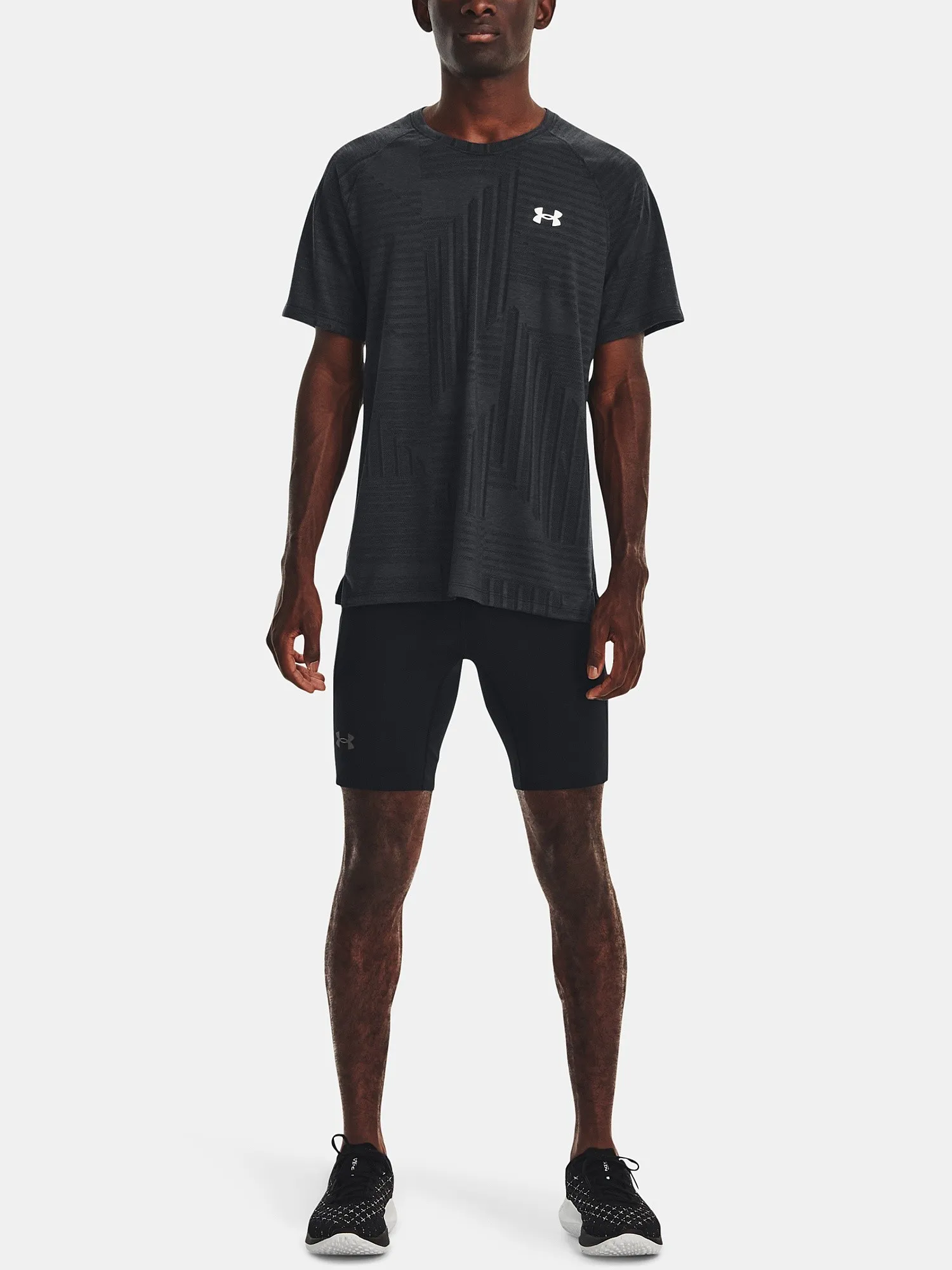 T-Shirt Under Armour Streaker Deco Diamond - Black - men´s