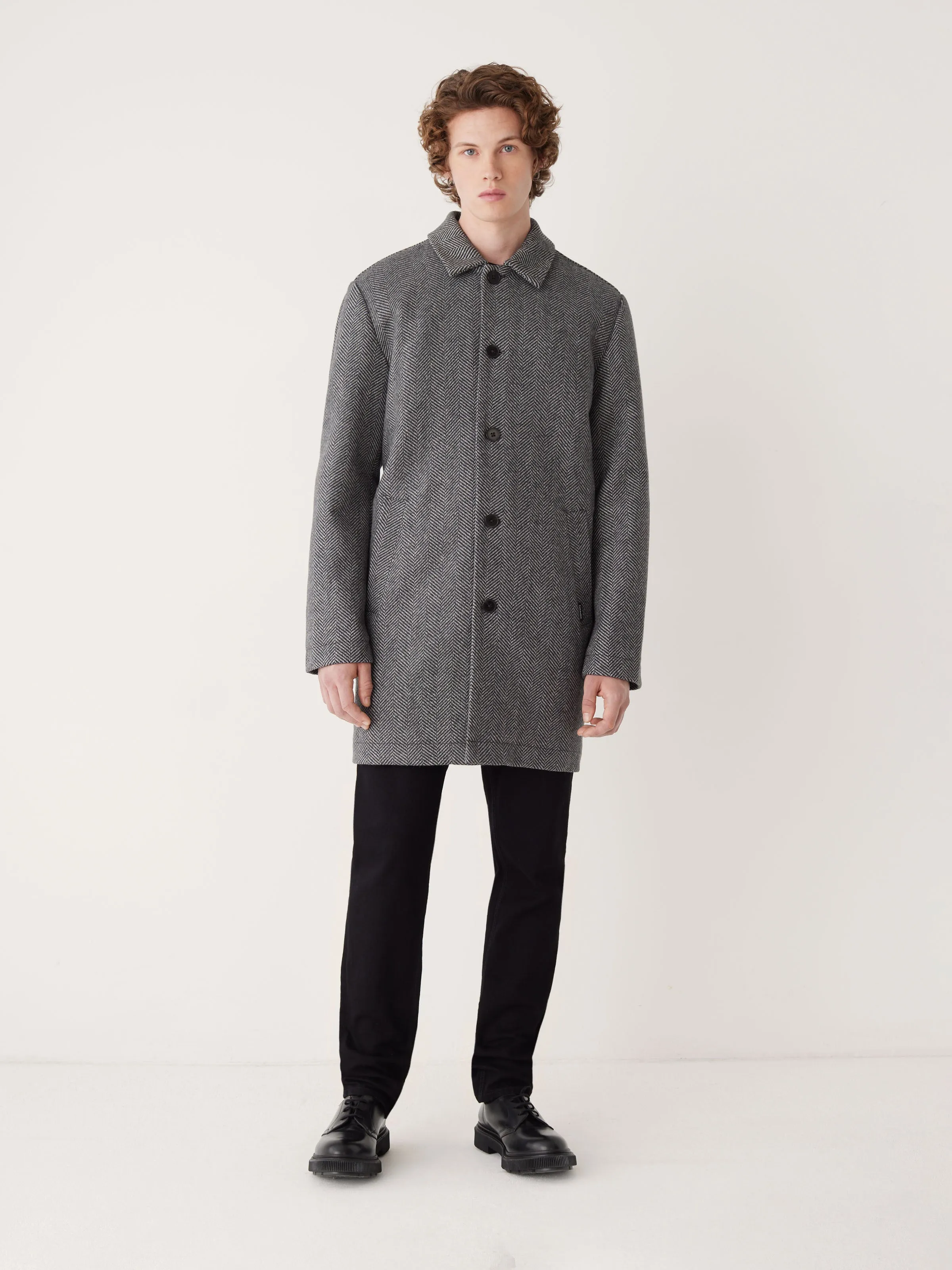 The Smith Mac Coat in Grey