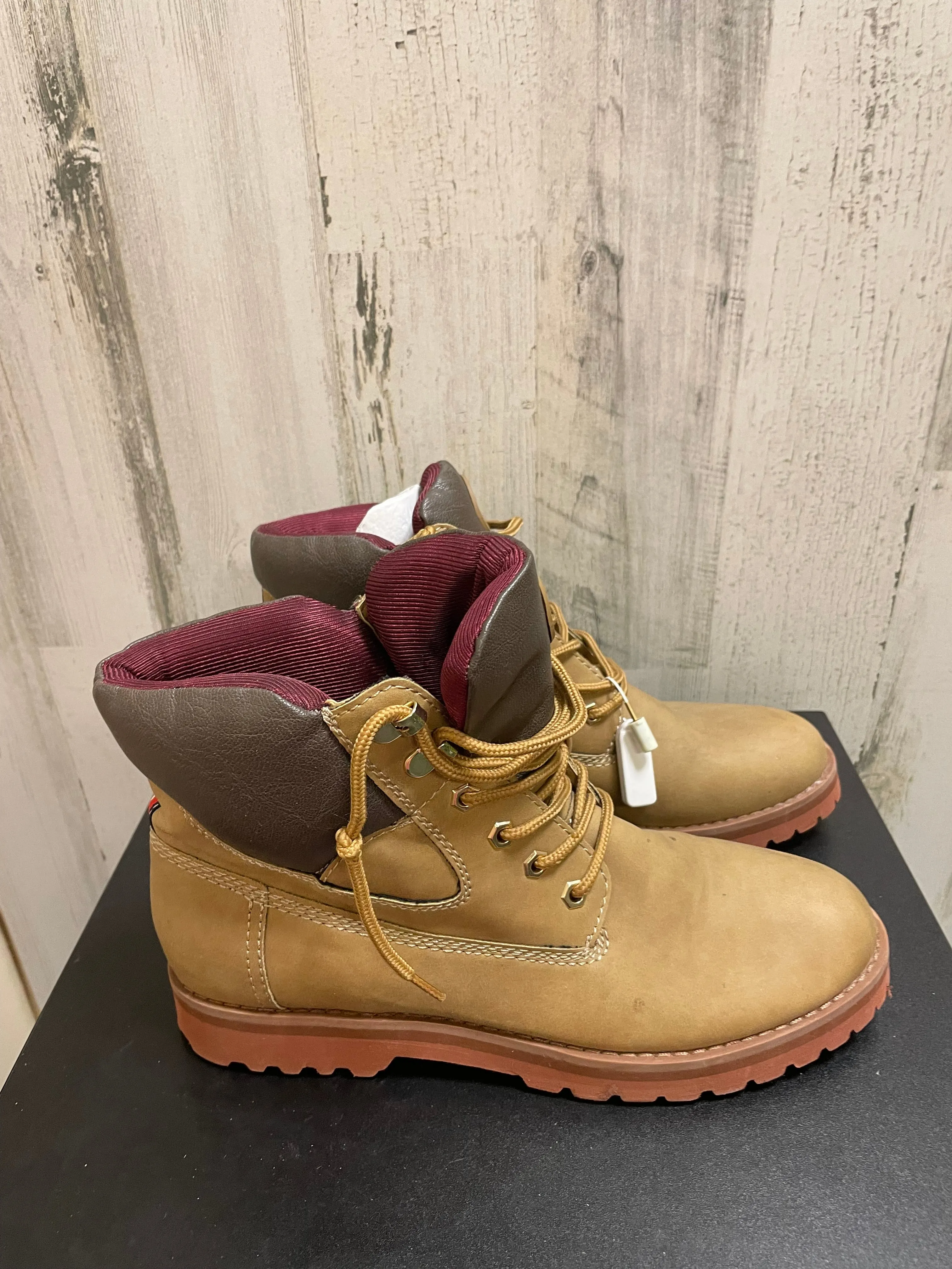 Tommy Hilfiger Brown Hiking Boots Size 9.5