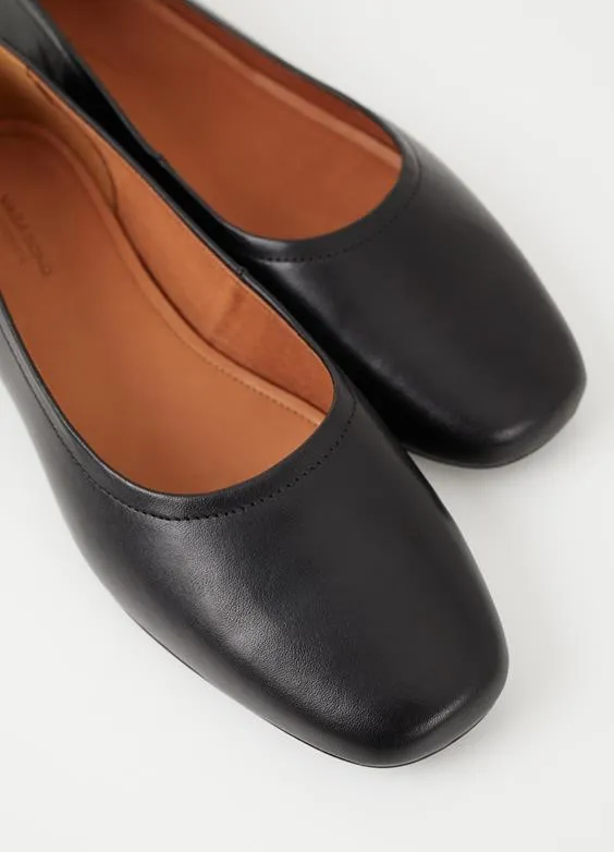 VAGABOND JOLIN PLAIN FLAT - BLACK