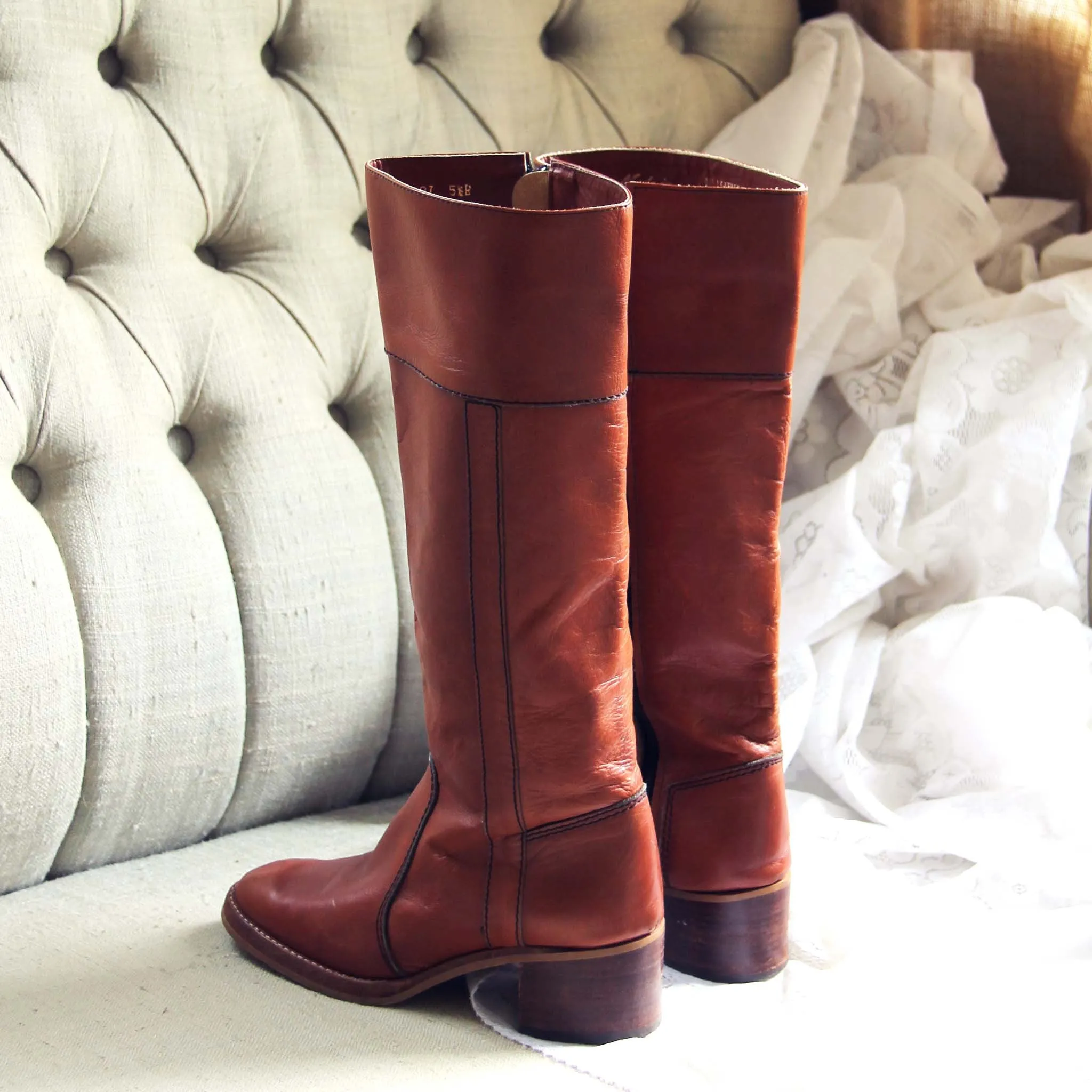 Sienna Vintage Campus Boots