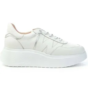 White leather Wonders women's sneakers