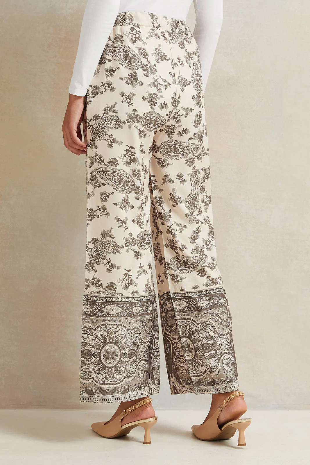 Women Beige Printed Wide Leg Trousers