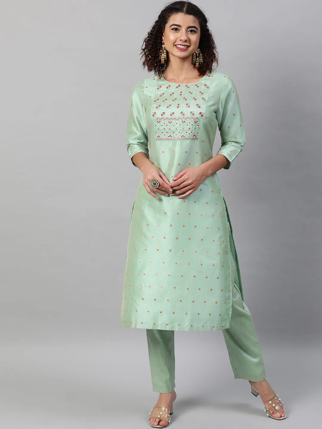 Women Green Ethnic Motifs Embroidered Kurta with Trousers