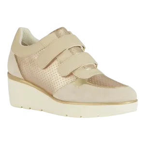 Women's Champagne Sneakers - Style D25RAB