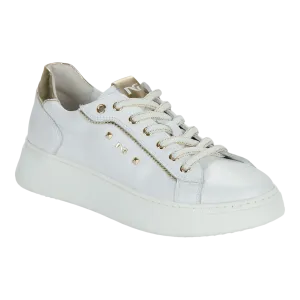 Women's white sneakers Code: E409977D