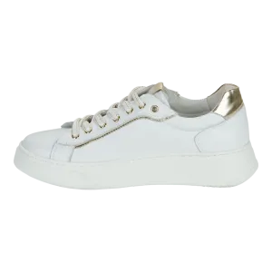 Women's white sneakers Code: E409977D