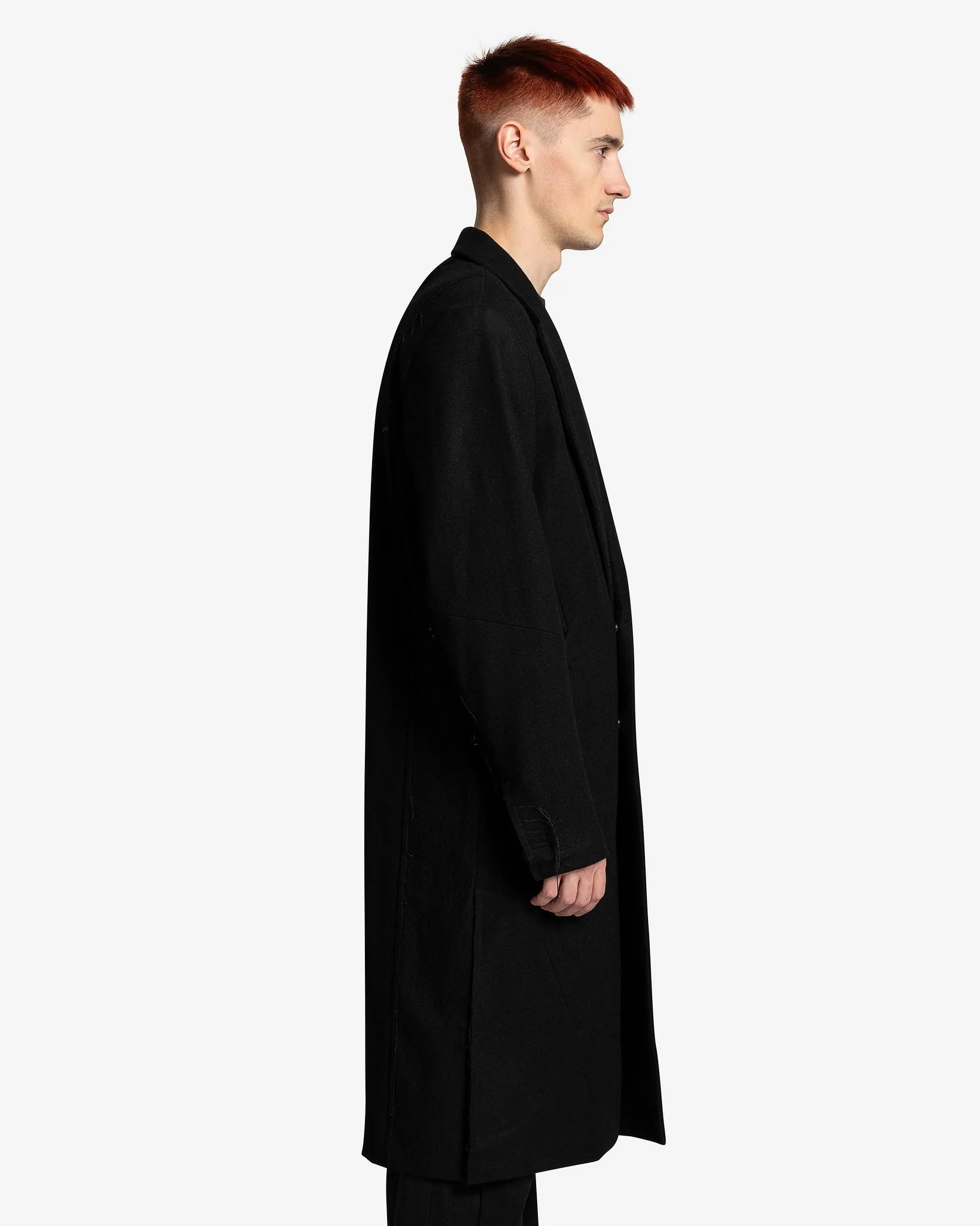 XLIM EP.4 01 Black Coat